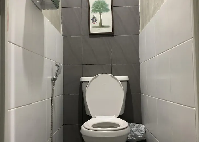 Happynest Hotel